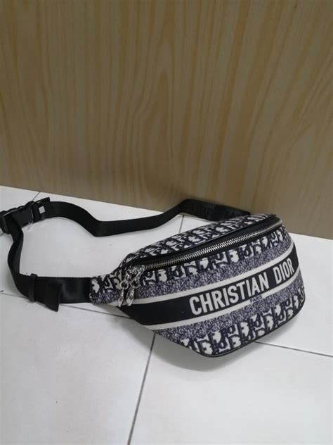 dior bum bag mens|christian dior waist bag.